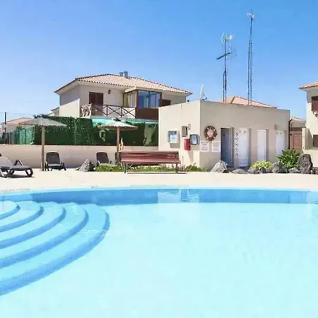 Mareterra - Sunny Family Villa With Terrace, Barbecue And Pool فيلة كوراليهو