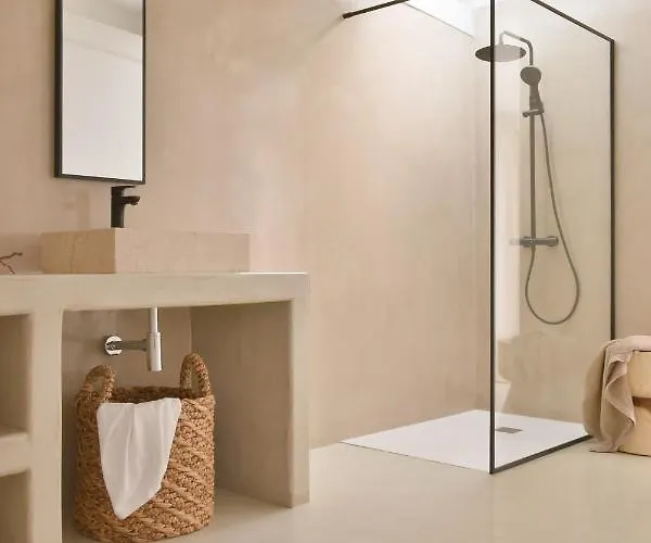 Mareterra - Designer Villa & Peaceful Retreat- Pool- Bbq-Beach At 10 Minutes