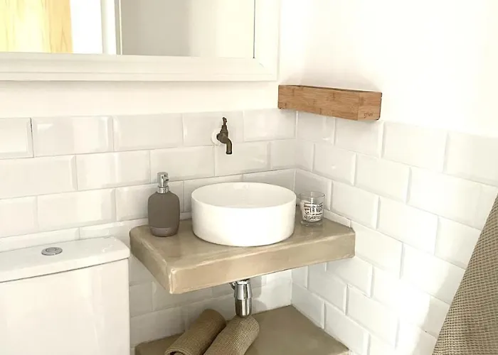 Mareterra - Designer Villa & Peaceful Retreat- Pool- Bbq-Beach At 10 Minutes 빌라 *