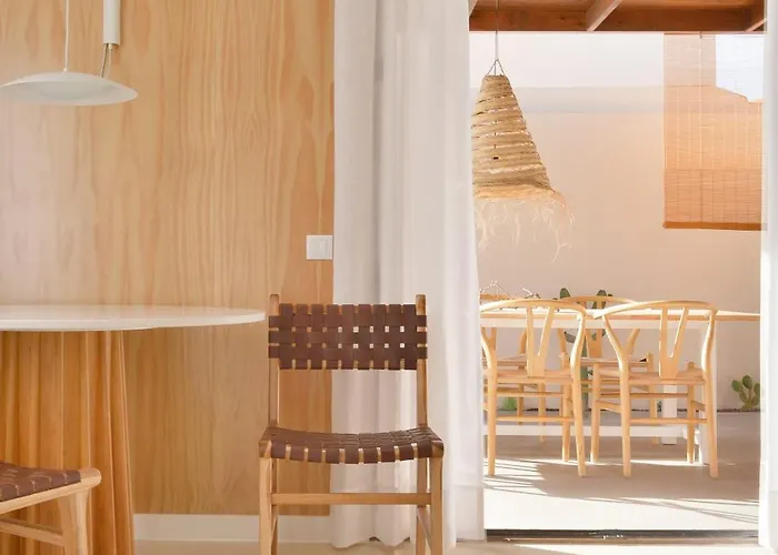 Mareterra - Designer Villa & Peaceful Retreat- Pool- Bbq-Beach At 10 Minutes