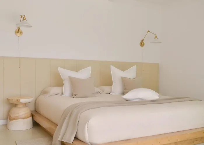 Mareterra - Designer Villa & Peaceful Retreat- Pool- Bbq-Beach At 10 Minutes *