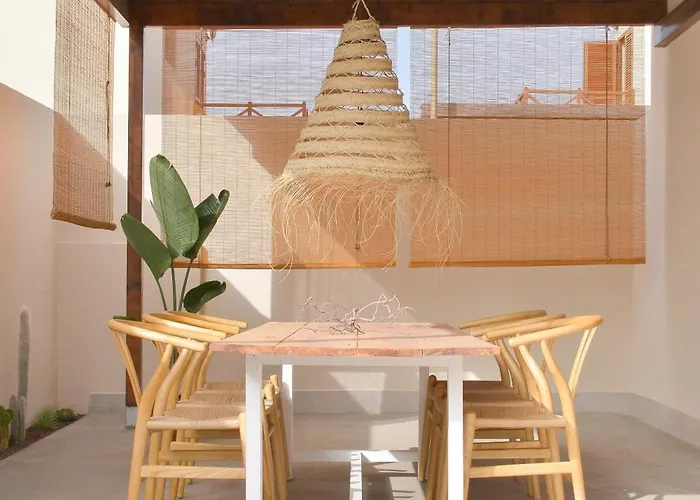 Mareterra - Designer Villa & Peaceful Retreat- Pool- Bbq-Beach At 10 Minutes 빌라 코라레호